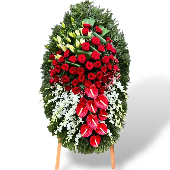 Подборка траурных венков из живых цветов