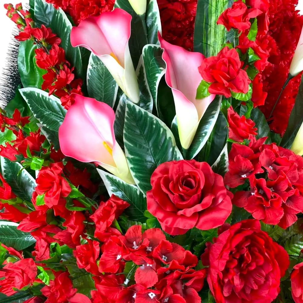 Ритуальный венок, венок на похороны, искусственные цветы, траурный венок, ритуальные принадлежности, венок для церемонии прощания, мемориальный венок, похоронные атрибуты, венок артикул ВИ-006.