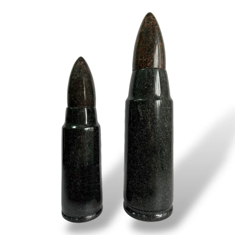 гранитная ваза, гильза и пуля, мемориальная ваза, ритуальные изделия, памятник аксессуар, гранитный декор, артикул ВГ-030