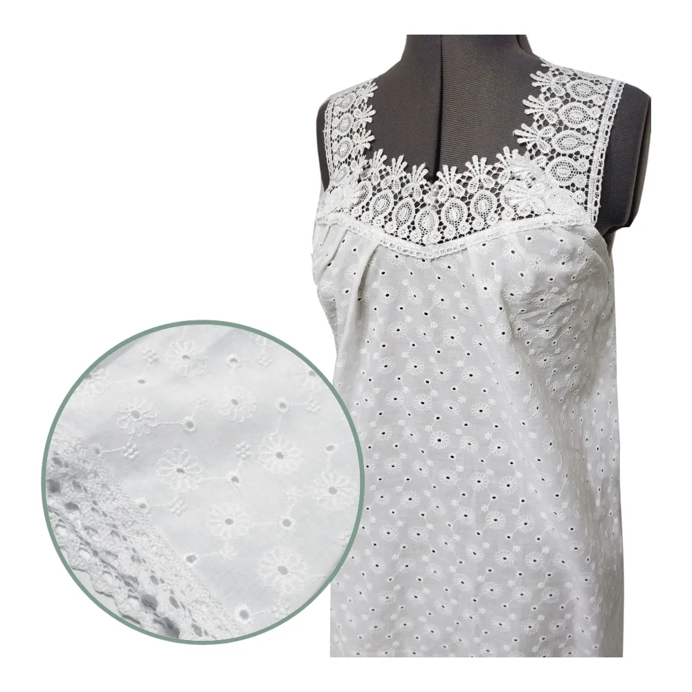 Комплект женского белья "Элит" батист с вышивкой 48 размер