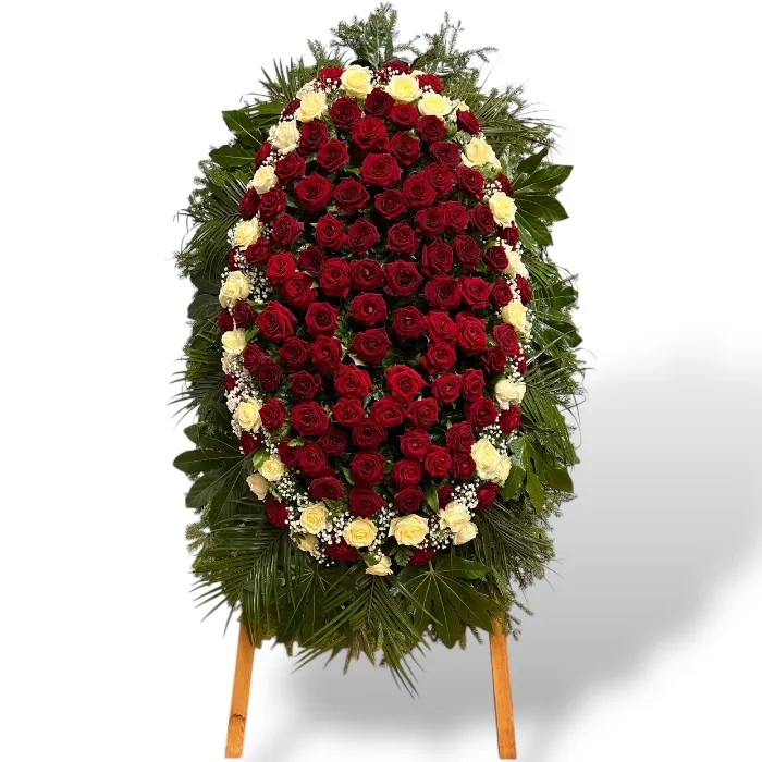 Подборка траурных венков из живых цветов