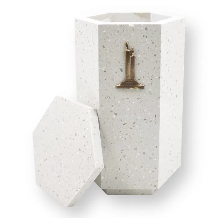 УК 001 - Урна для праха "Мирта с декором" шестигранная  Бежевый мрамор