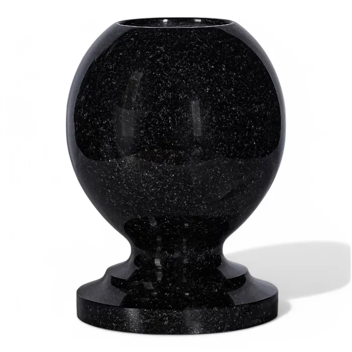 Арт. ВГ-008 Ваза гранитовая круглая на ножке на кладбище Габбро-диабаз