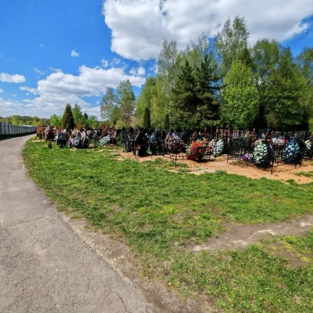 Фенинское кладбище, комплекс услуг, копка могил, ритуальные услуги, захоронение, ритуальная помощь, организация похорон.
