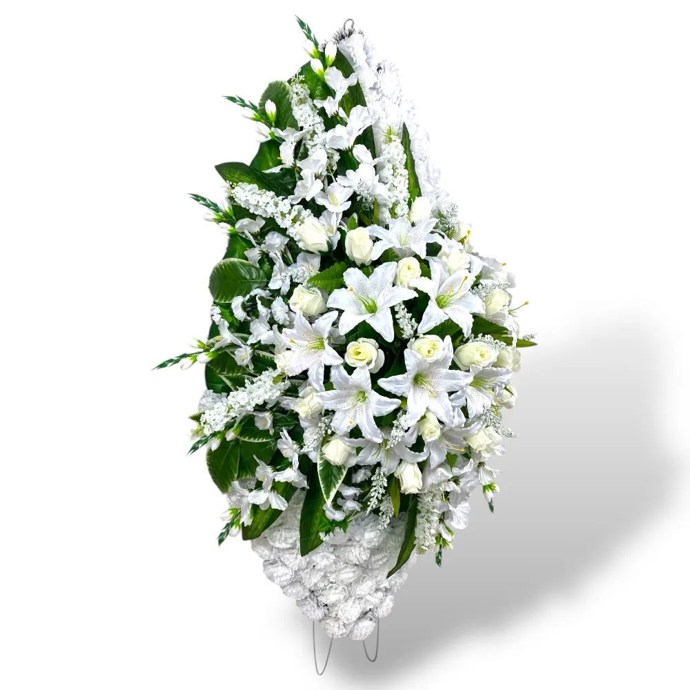 Ритуальный венок, венок на похороны, искусственные цветы, траурный венок, ритуальные принадлежности, венок из искусственных цветов, похоронные атрибуты, мемориальный венок.