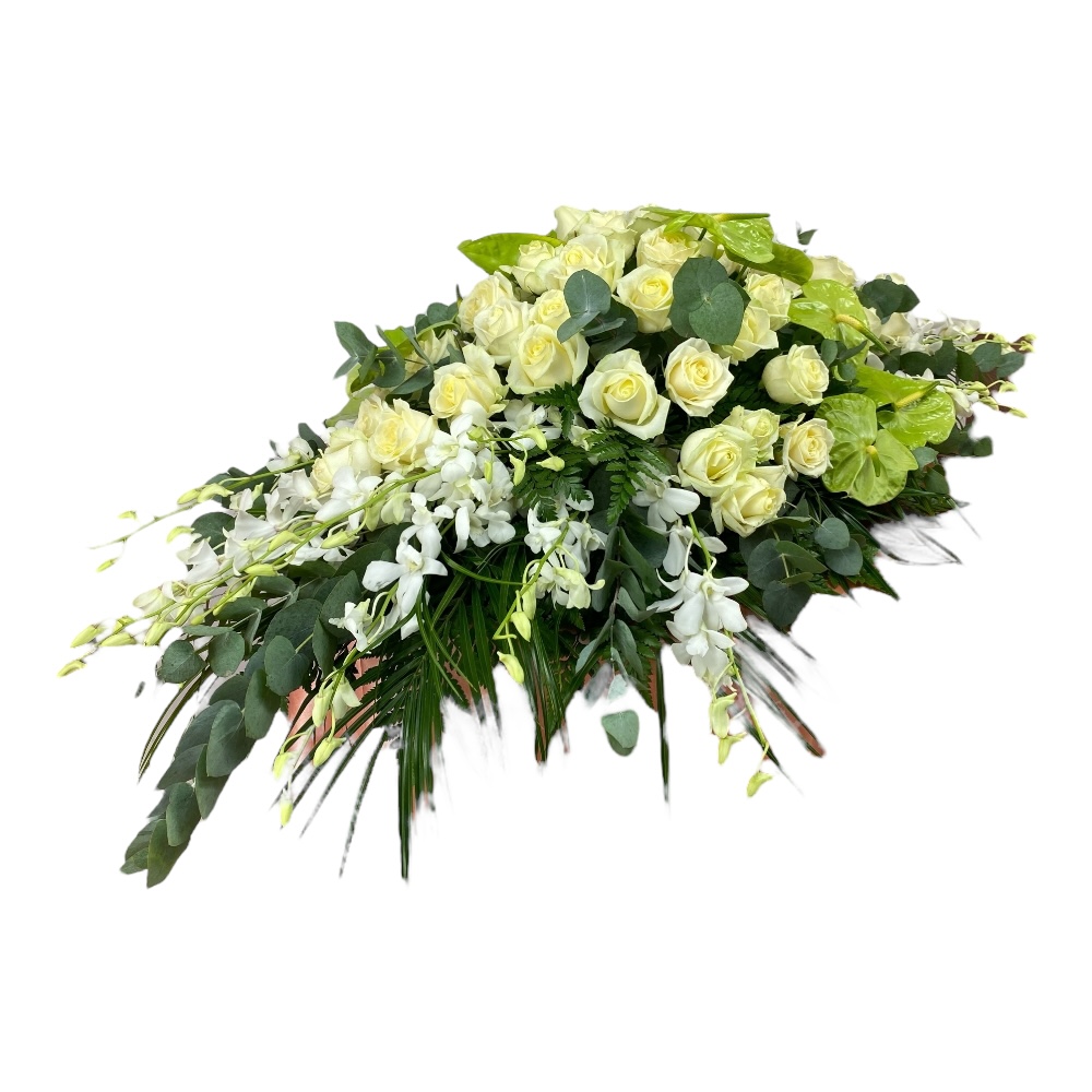 Траурная композиция из живых цветов арт. ТК-010: розы, антуриум, орхидеи. Элегантное выражение скорби и уважения  по доступным ценам.