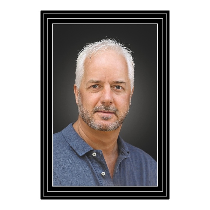 Портрет поминальный настольный a4 Черная