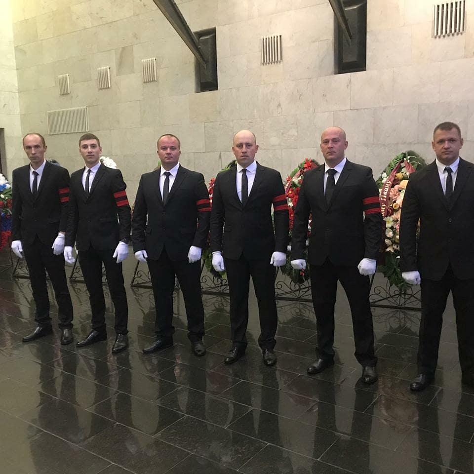 бригада сопровождения, похороны, ритуальные услуги, сопровождение гроба, ритуальная процессия, похоронные услуги, организация похорон, ритуальный эскорт, сопровождение умерших, ритуальное сопровождение.