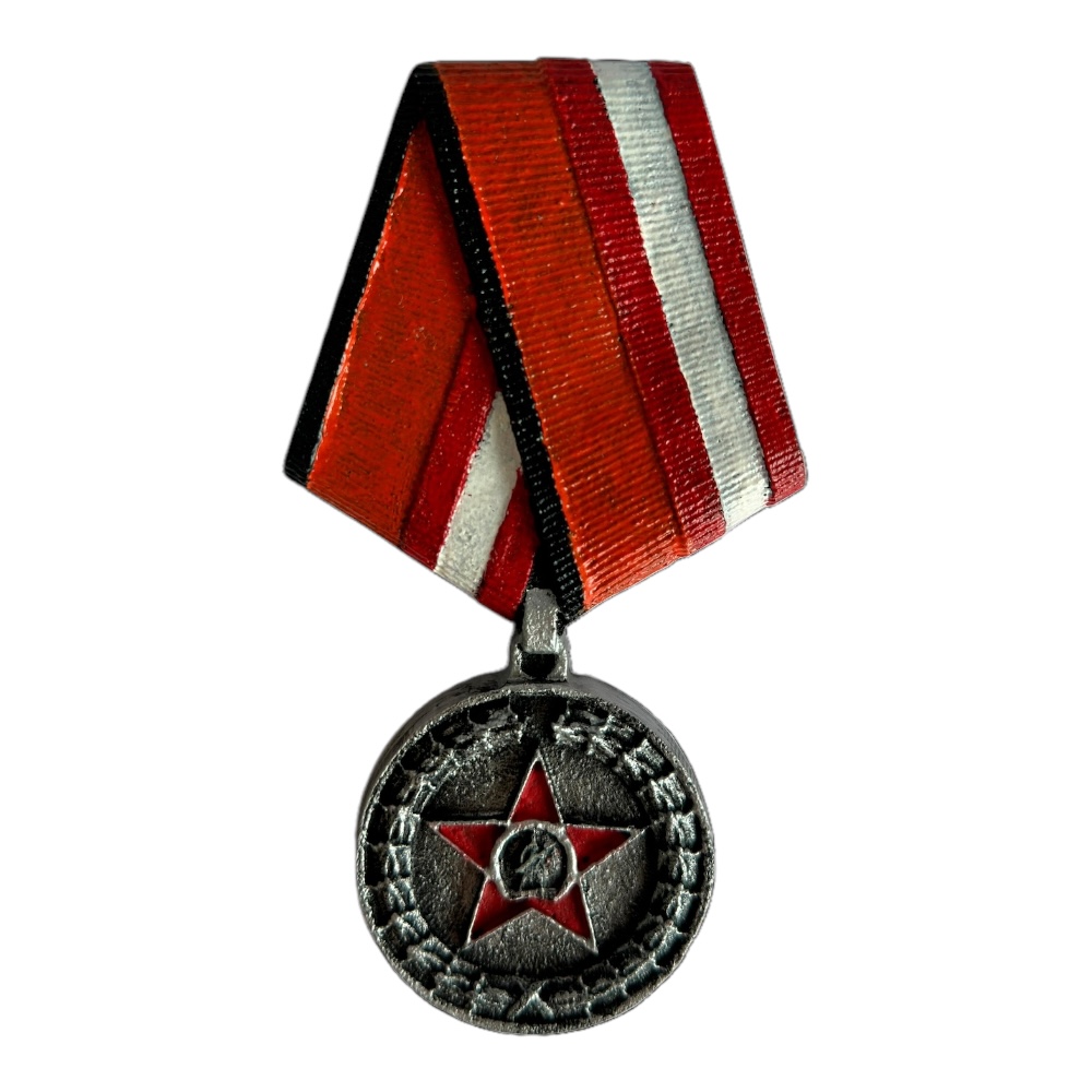 Медаль СВО, медаль участник СВО, наградная продукция, памятные медали, военная атрибутика, сувенирная продукция, награды за службу, изделия из меди, медные аксессуары, патриотические сувениры.