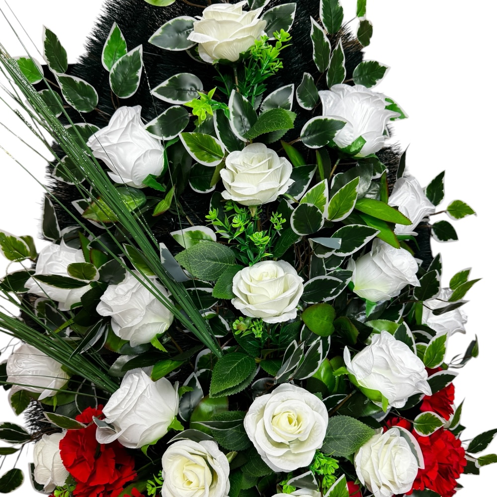 Ритуальный венок, венок на похороны, искусственные цветы, траурный венок, ритуальные принадлежности, венок для прощания, мемориальный венок, похоронные атрибуты, венки из искусственных цветов.