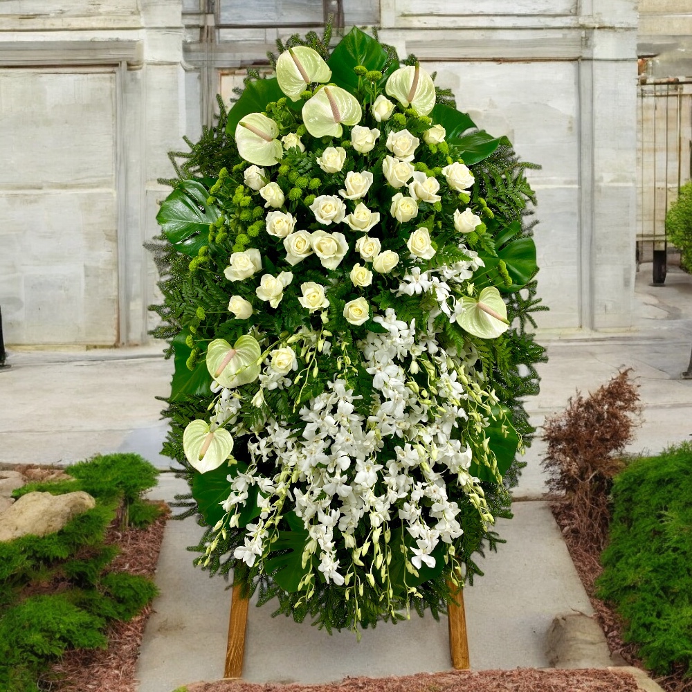 венок из живых цветов, венок на похороны, роза, орхидея, антуриум, траурный венок, цветы на похороны, ритуальные цветы.