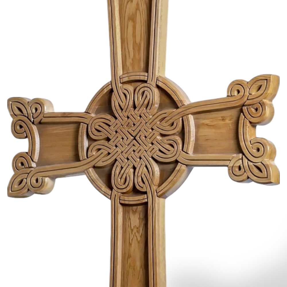 крест дубовый, крест резной, могильный крест, григорианский крест, армянский крест, ритуальные изделия, христианские символы, деревянные кресты, церковные атрибуты.
