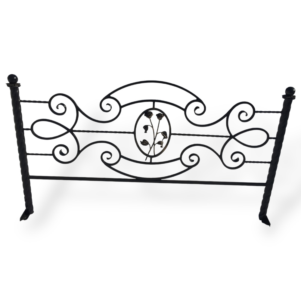 Арт. КО-050 Кованная ограда на могилу Венеция 2 1.8*2.0 м. Hammerite