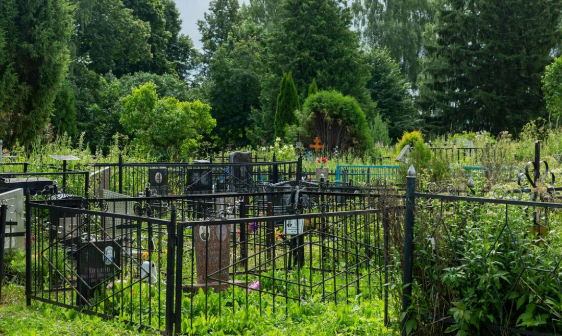 Храбровское кладбище / Комплекс услуг, копка могилы, захоронение