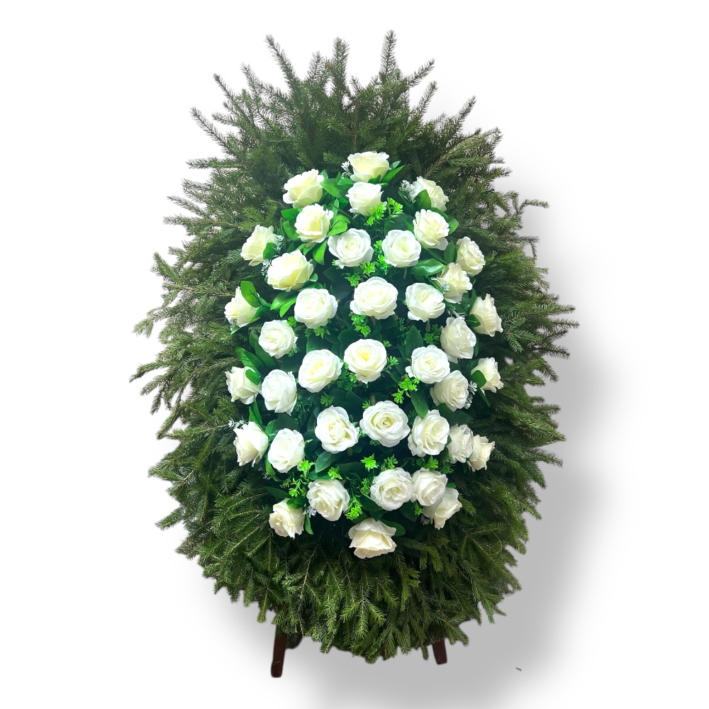венок на похороны, венок с хвоей, венок с живыми цветами, похоронный венок, артикул ВК-012, венок на подставке, ритуальный венок, венок с искусственными цветами.
