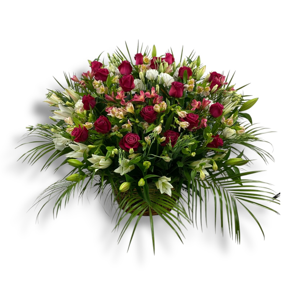 траурная корзина, авторская траурная корзина, эксклюзивная корзина на похороны, ритуальная флористика, цветы на похороны