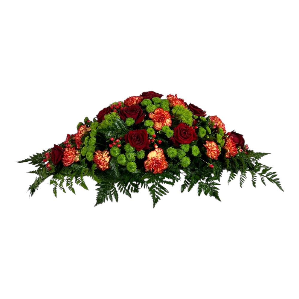 Траурная композиция, живые цветы, розы, гвоздики, хризантемы, зелень, гиперикум, цветы на гроб, ритуальные цветы, траурные букеты.