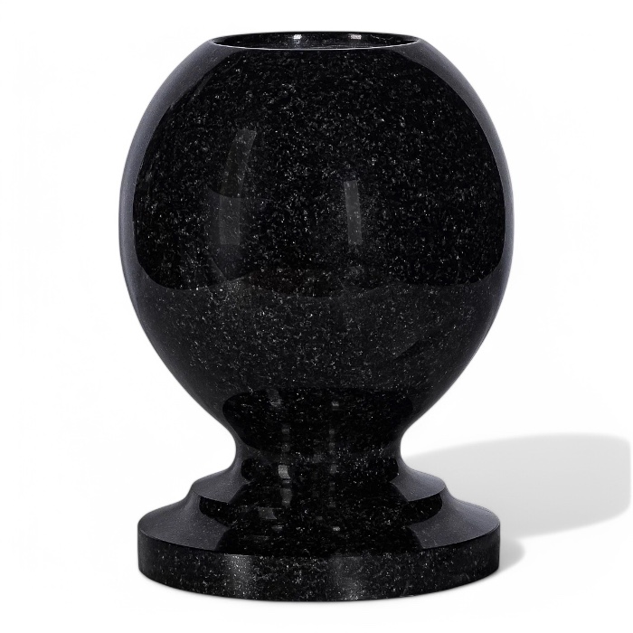 Арт. ВГ-008 Ваза гранитовая круглая на ножке на кладбище Габбро-диабаз