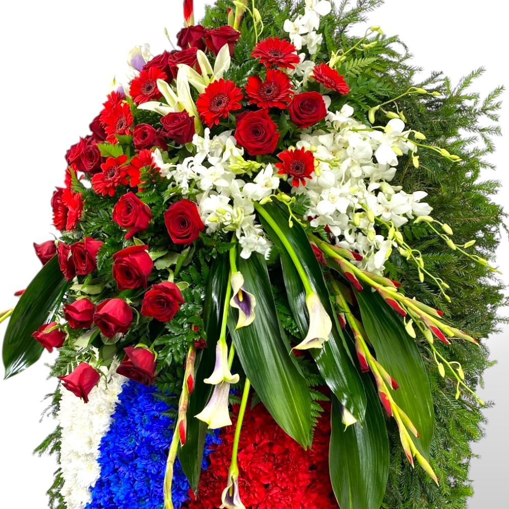 венок на похороны, венок из живых цветов, траурный венок, гербера, розы, калы, орхидеи, гвоздики, цветы на похороны, ритуальные цветы, венок триколор, патриотический венок. 