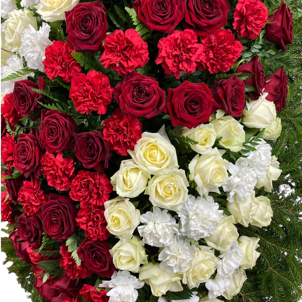 венок из живых цветов, венок на похороны, белые и красные цветы, гвоздики и розы, траурный венок, ритуальные цветы, артикул ВЖ-007