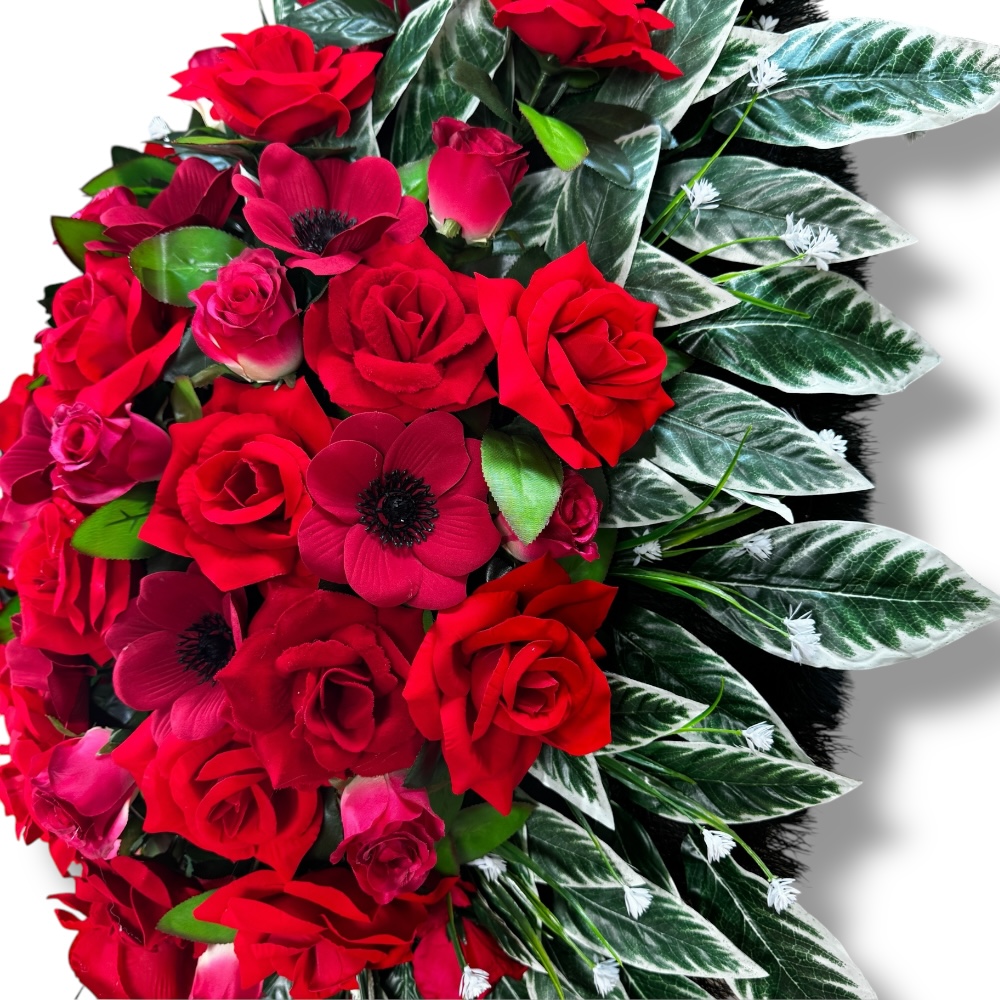 Ритуальный венок, венок на похороны, искусственные цветы, траурный венок, ритуальные принадлежности, венок для прощания, мемориальный венок, похоронные атрибуты, венки из искусственных цветов.