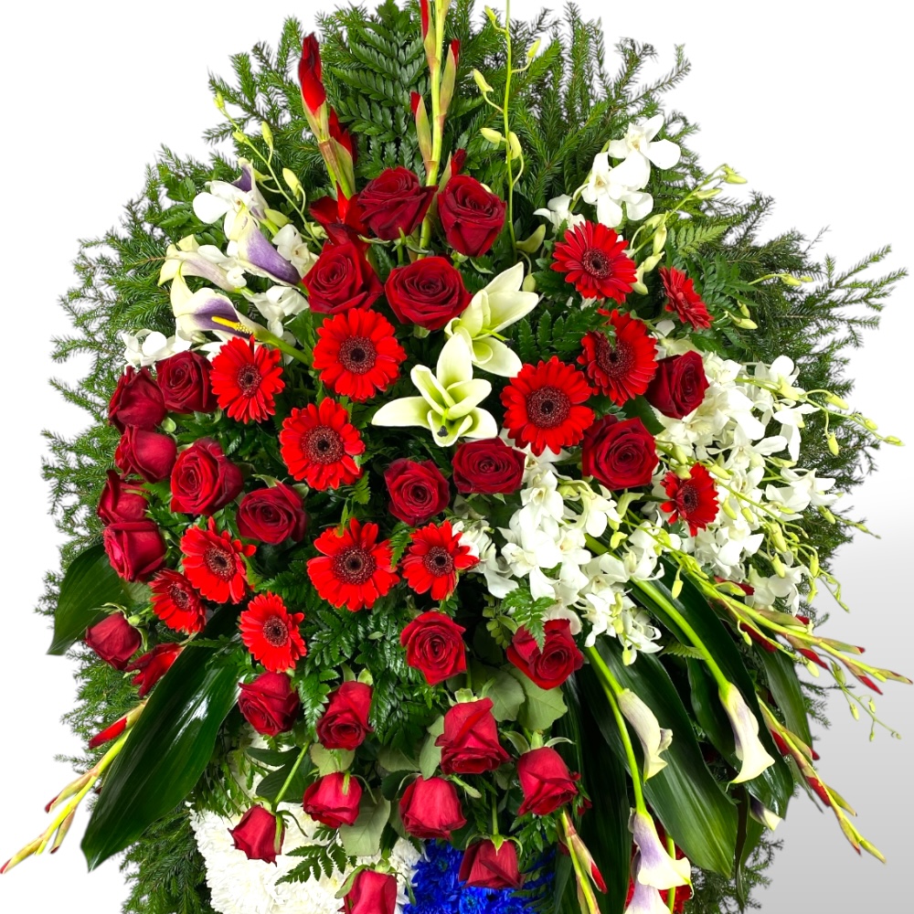 венок на похороны, венок из живых цветов, траурный венок, гербера, розы, калы, орхидеи, гвоздики, цветы на похороны, ритуальные цветы, венок триколор, патриотический венок. 