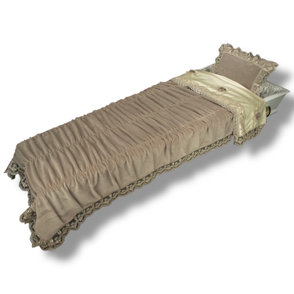 АРТ КР-026 Топаз капучино. Ритуальный комплект в гроб.Покрывало+подушка. Велюр,атлас,кружево. 414 Светло-коричневый